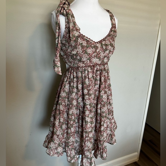 Altar'd State Dresses & Skirts - Floral Sleeveless Dress